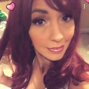 Meet your Posher, Crystal